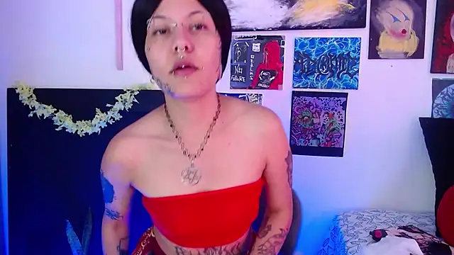 Snapshot of MelisaVelvet chatting on March 4, 7:53 pm MelisaVelvet online show from March 4, 7:53 pm