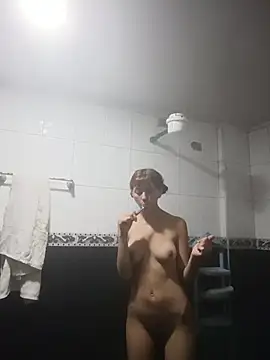 Snapshot of -Lore- chatting on February 20, 11:11 am -Lore- online show from February 20, 11:11 am