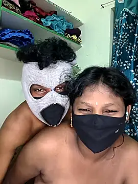 Snapshot of hotcopuleandsweet chatting on July 17, 4:56 pm hotcopuleandsweet online show from July 17, 4:56 pm