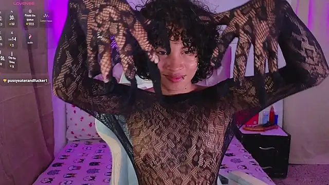 elaseles online show from January 18, 2:48 am