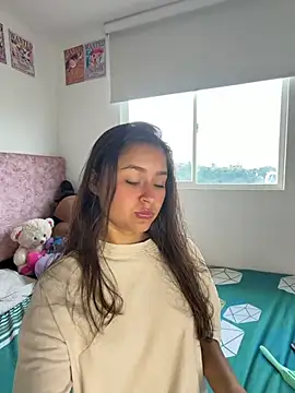 ivette swan online show from July 15, 10:15 pm