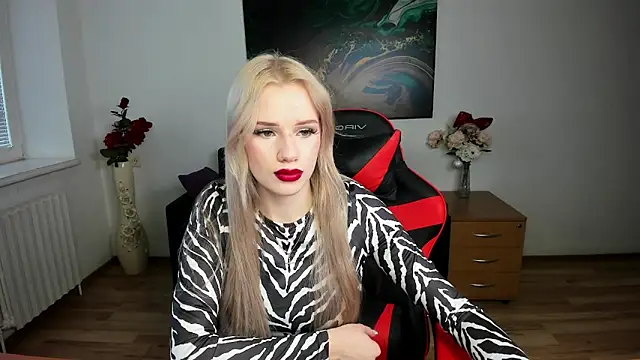 Snapshot of Stacy_Western chatting on February 6, 12:52 pm Stacy Western online show from February 6, 12:52 pm