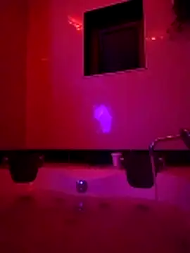 Snapshot of Julieth_Monserrat chatting on March 2, 4:03 am Julieth Monserrat online show from March 2, 4:03 am