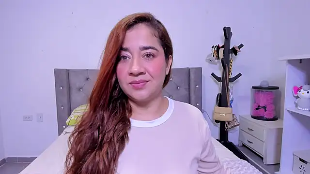 naive natty10 online show from February 13, 8:16 pm