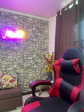 Miaswwe online show from March 31, 9:26 pm