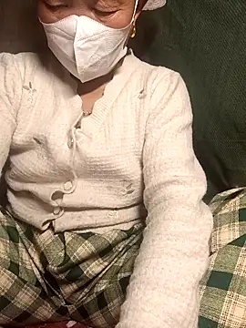 LoveShae 01 online show from February 13, 3:30 pm