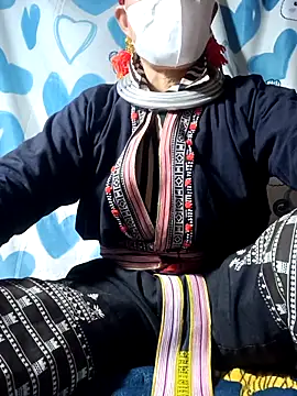 LoveShae 01 online show from February 17, 9:50 am