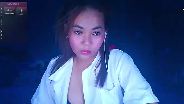 Pearlveil online show from February 23, 6:00 am