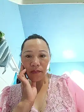 Snapshot of Jooj- chatting on July 4, 11:00 pm Jooj- online show from July 4, 11:00 pm