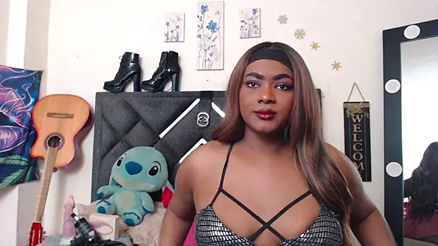 Snapshot of Natashabella___ chatting on January 31, 8:51 pm Natashabella online show from January 31, 8:51 pm