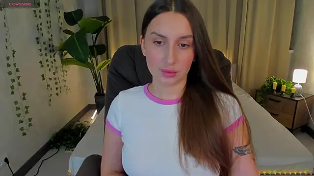 Snapshot of Celine_Coello chatting on March 22, 3:54 am Celine Coello online show from March 22, 3:54 am