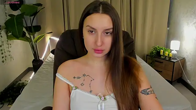 Snapshot of Celine_Coello chatting on March 27, 3:56 am Celine Coello online show from March 27, 3:56 am