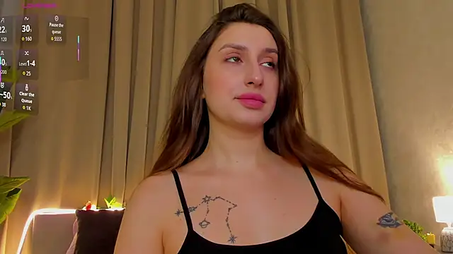 Snapshot of Celine_Coello chatting on April 14, 4:07 am Celine Coello online show from April 14, 4:07 am