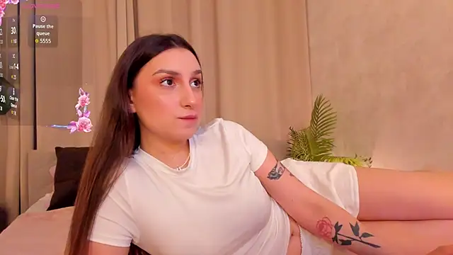 Celine Coello online show from June 3, 2:33 pm