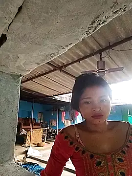 Snapshot of Jyoti_rathor chatting on July 5, 12:28 am Jyoti rathor online show from July 5, 12:28 am