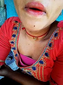 Snapshot of Jyoti_rathor chatting on August 2, 1:59 am Jyoti rathor online show from August 2, 1:59 am