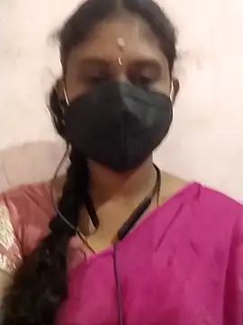 Snapshot of Tamil_Nathiya1 chatting on June 15, 5:09 am Tamil Nathiya1 online show from June 15, 5:09 am