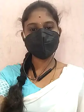 Snapshot of Tamil_Nathiya1 chatting on June 16, 5:32 am Tamil Nathiya1 online show from June 16, 5:32 am
