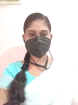 Snapshot of Tamil_Nathiya1 chatting on June 19, 8:29 am Tamil Nathiya1 online show from June 19, 8:29 am