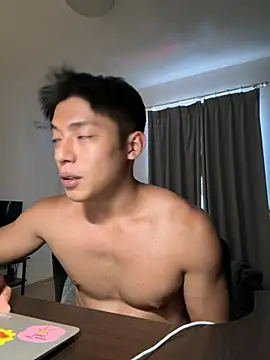 Yooo17 online show from April 17, 8:28 am