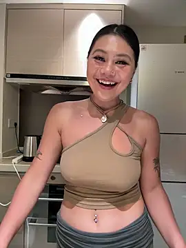 ruanruan05 online show from April 10, 1:05 pm