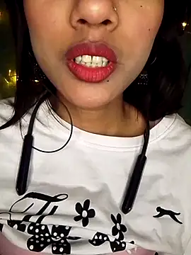 Maliha Chowdhury online show from March 5, 6:37 pm