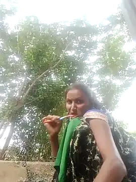 Juli rathore online show from July 18, 2:05 am