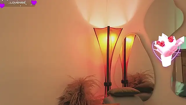 fransheskarossi online show from March 29, 11:54 am