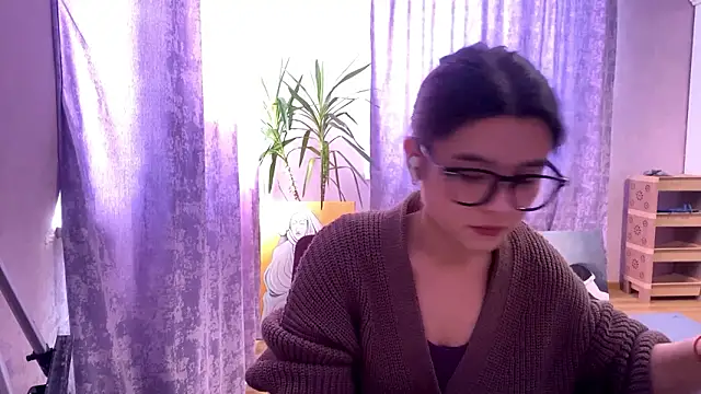 Snapshot of SaintMari chatting on February 1, 12:15 pm SaintMari online show from February 1, 12:15 pm