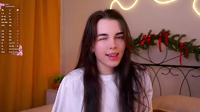 Snapshot of MirnaTellado chatting on March 3, 7:09 pm MirnaTellado online show from March 3, 7:09 pm