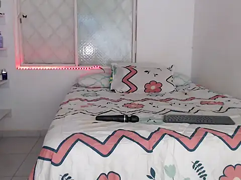 julieth spencer1 online show from January 16, 1:37 pm