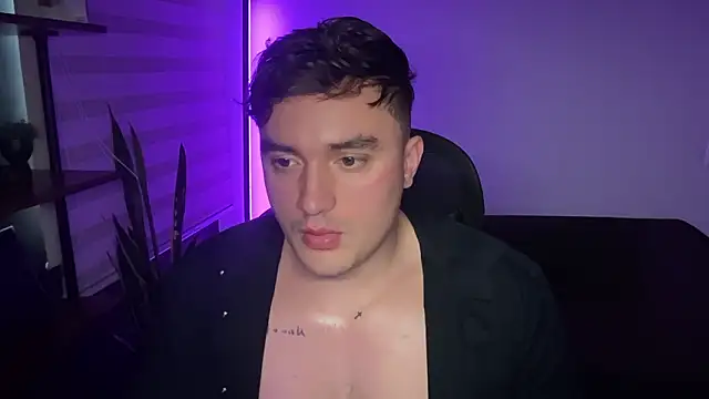 Snapshot of Robyn_Rocki chatting on February 10, 2:21 pm Robyn Rocki online show from February 10, 2:21 pm