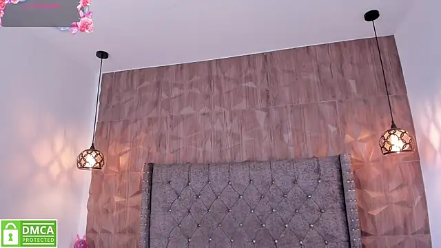 Snapshot of Zamahara_Rodriguez chatting on June 2, 7:49 pm Zamahara Rodriguez online show from June 2, 7:49 pm