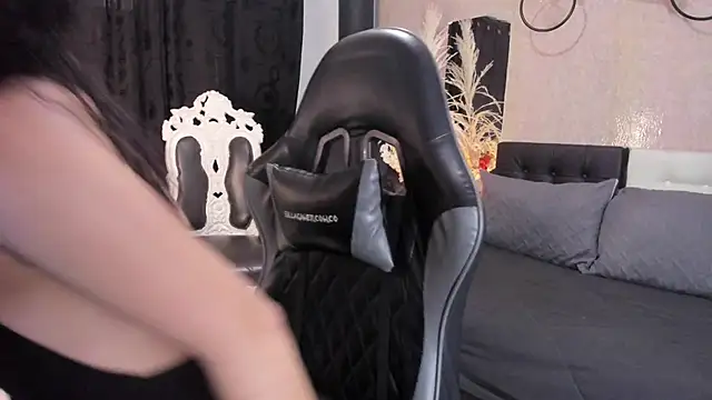 Vicky sst online show from February 1, 8:40 pm