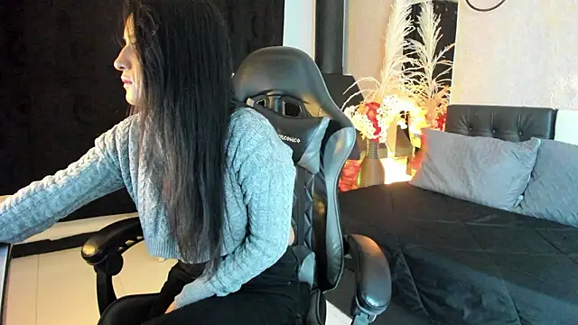 Vicky sst online show from February 8, 4:05 am