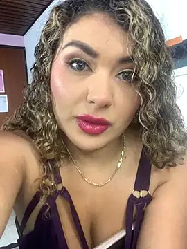 TianaRios Pink online show from March 24, 4:34 pm