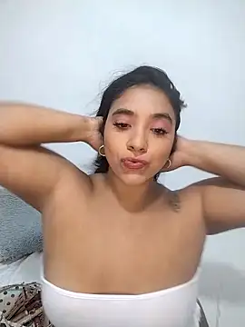 Snapshot of Eva_Ferrari chatting on April 30, 4:02 pm Eva Ferrari online show from April 30, 4:02 pm