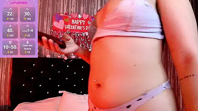 Adynrousse online show from February 13, 11:50 am