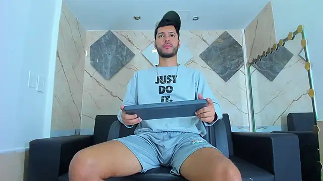 Angel Villareal online show from February 1, 4:55 am