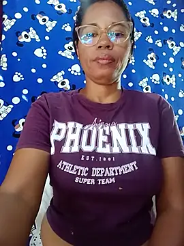 Snapshot of Yandris_1212 chatting on June 15, 1:35 pm Yandris 1212 online show from June 15, 1:35 pm