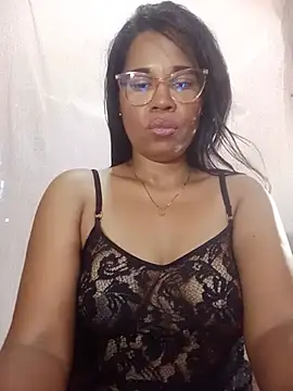 Snapshot of Yandris_1212 chatting on July 11, 2:09 pm Yandris 1212 online show from July 11, 2:09 pm