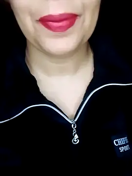 Snapshot of Naughty-Yousra chatting on February 23, 8:44 am Naughty-Yousra online show from February 23, 8:44 am