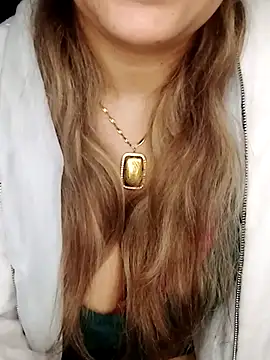 Snapshot of Naughty-Yousra chatting on February 26, 1:54 pm Naughty-Yousra online show from February 26, 1:54 pm