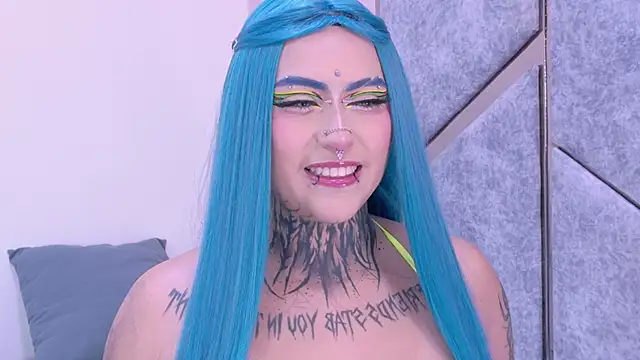 MaloryGrey  online show from January 18, 8:23 pm