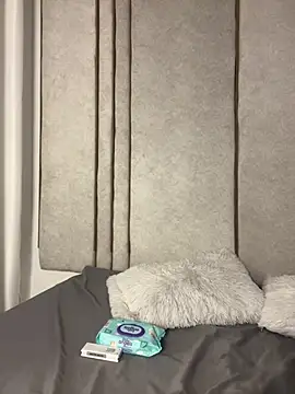 lilithdya online show from February 5, 11:20 pm