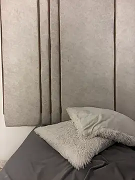 lilithdya online show from February 17, 11:33 pm