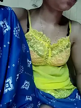 Snapshot of annugirl chatting on February 23, 1:52 pm annugirl online show from February 23, 1:52 pm