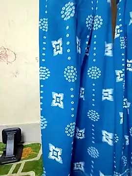 Snapshot of annugirl chatting on February 27, 2:17 pm annugirl online show from February 27, 2:17 pm