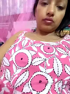 Snapshot of Hot-Tinaa chatting on February 22, 12:23 am Hot-Tinaa online show from February 22, 12:23 am