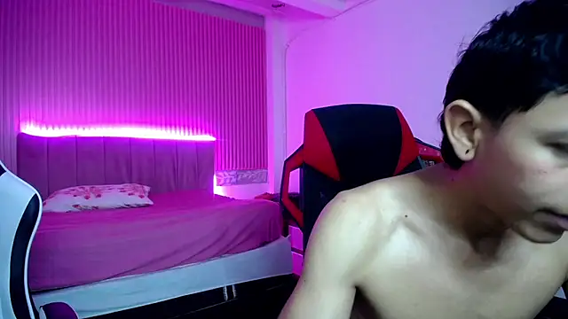 sonic jess07 online show from April 9, 8:09 am